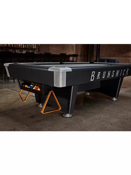 Biliárd asztal Brunswick Black Wolf Pro 9' zsebes vagy golyógyűjtős változatban