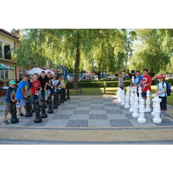 outdoor giant chess set (91cm king size) Northstar
