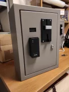 Érmés beléptető LED kijelzővel