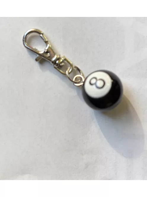 Keyring 8 ball